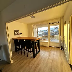 Lovely 2-bedroom With Balcony Apartment Maastricht